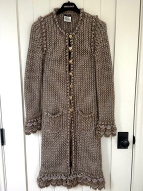 CHANEL LUXE SWEATER COAT, TAUPE, 34